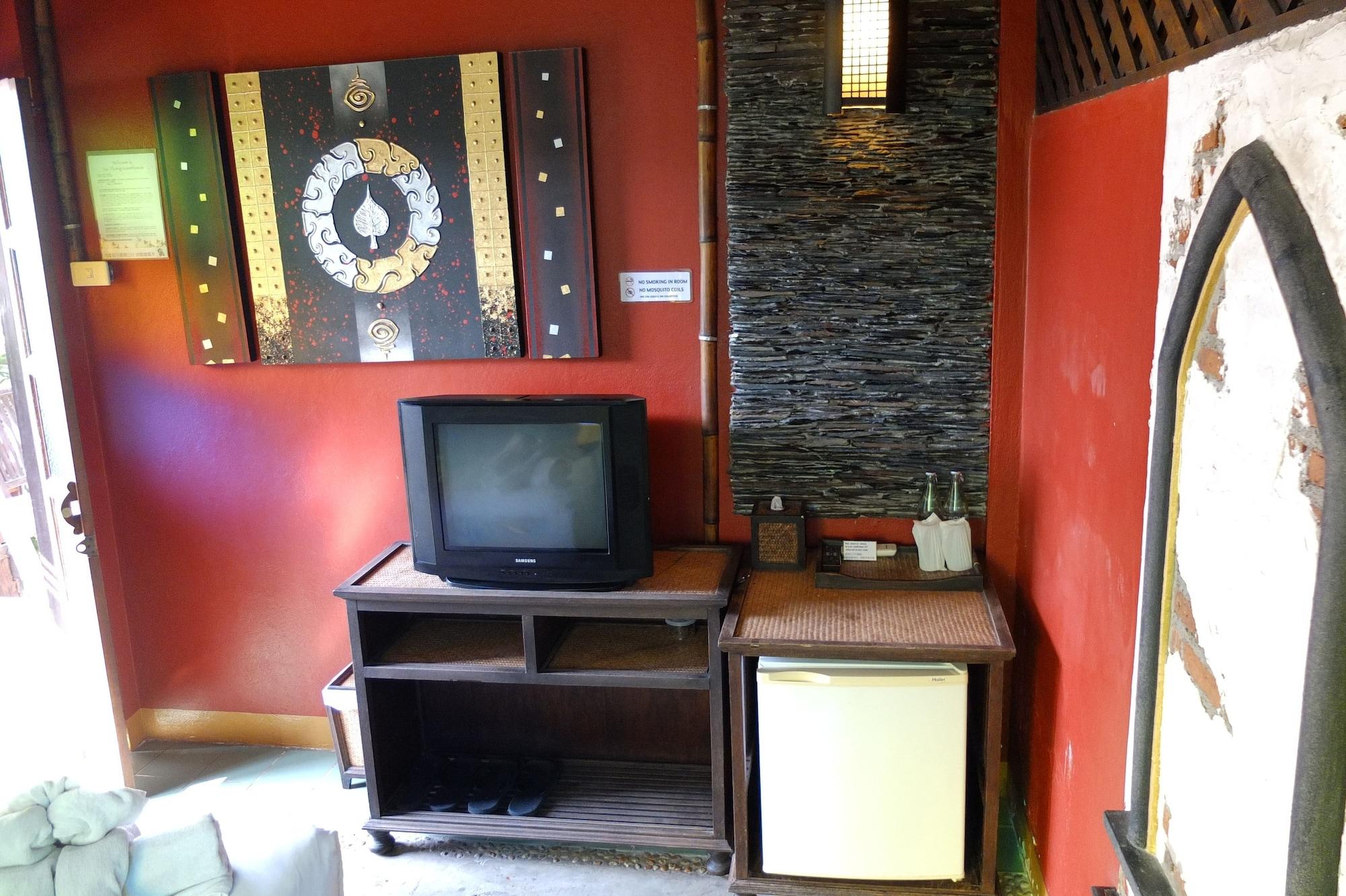 Saithong Guesthouse Chiang Mai Exterior photo
