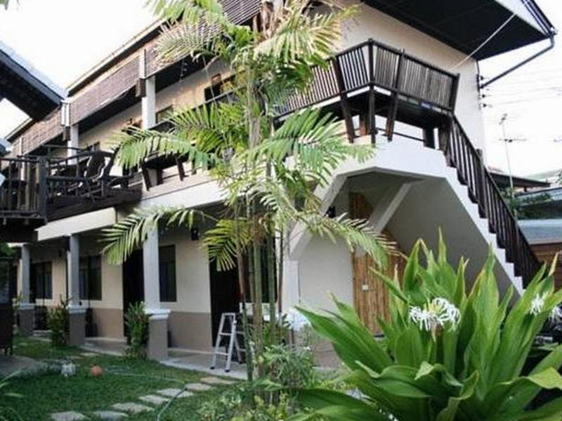 Saithong Guesthouse Chiang Mai Exterior photo