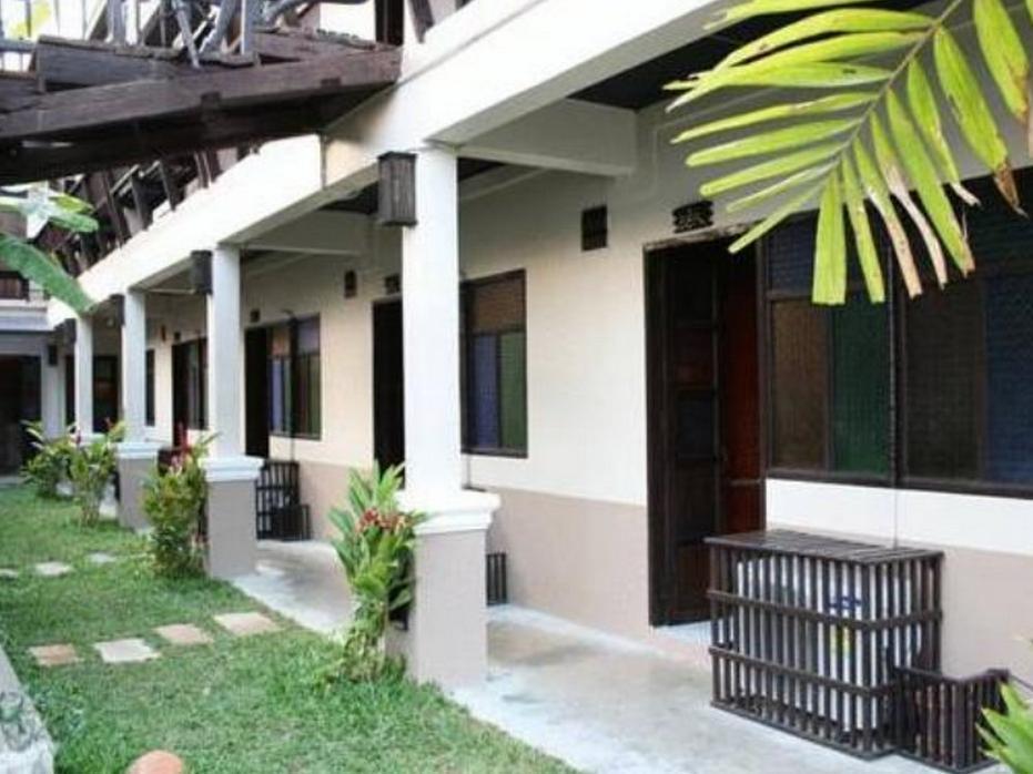 Saithong Guesthouse Chiang Mai Exterior photo